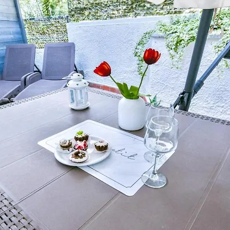Appartamento !new! Due Laghi Residenza *