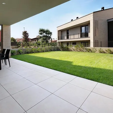 Garden Borgo Secolo Appartamento Peschiera del Garda