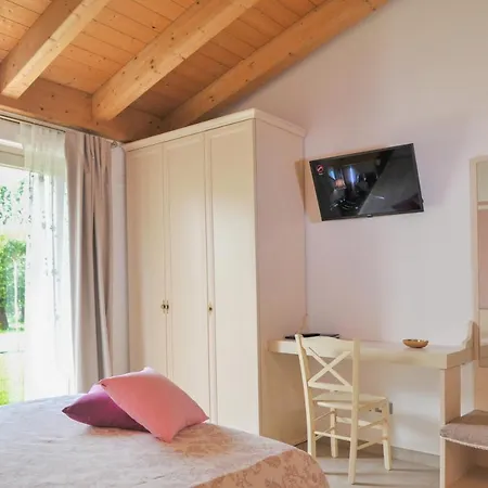 Bed & Breakfast Paradiso Degli Ulivi *