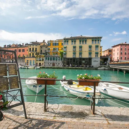 Casa Del Faro - Happy * Peschiera del Garda