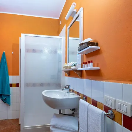 In 22085 Apartment Peschiera del Garda