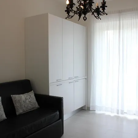 Rooms&breakfast Il Punto... 2*