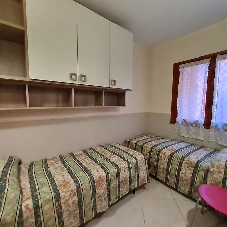 Easy Peschiera Apartment *