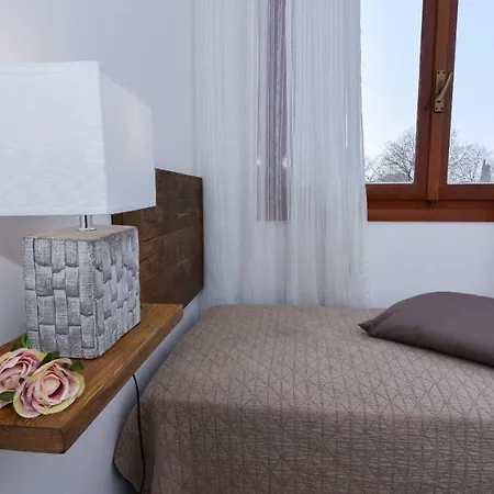 Casa Christina Rentals-24 Appartamento Peschiera del Garda
