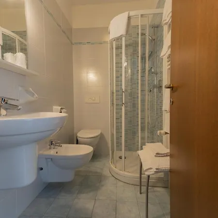 Benaco Mavras Hotel Peschiera del Garda