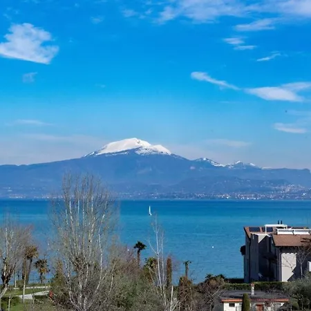 Casa Christina Rentals-24 Appartamento Peschiera del Garda