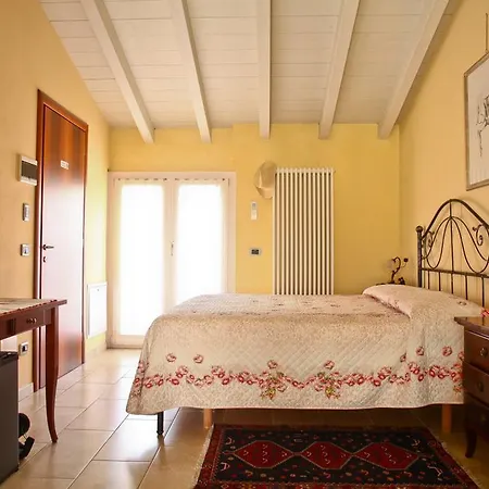 Bed & Breakfast Alla Rosa Peschiera del Garda