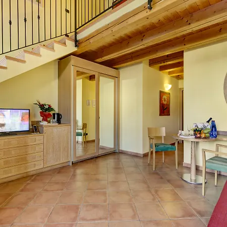 Parc Hotel 4*