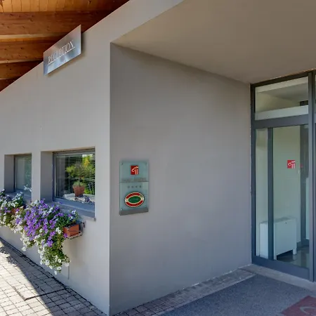 Parc Hotel 4*