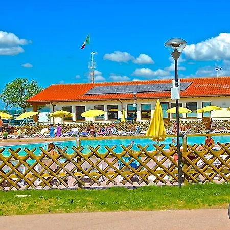 Del Garda Village de vacances 4*