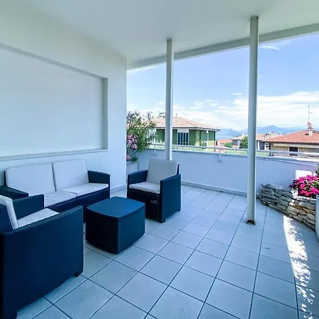 Apartment Giardino Segreto *