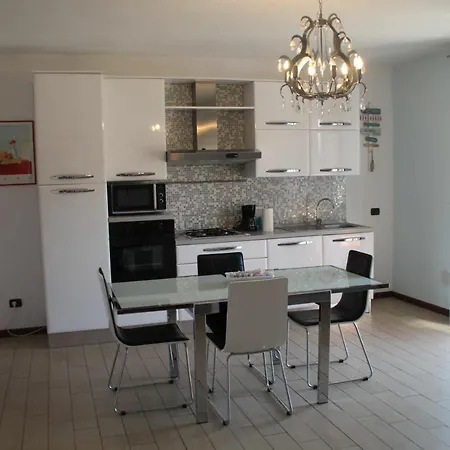 Appartamento Da Riki 2 *