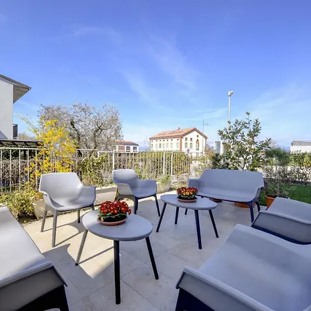 Guest house Ranalli Palace Peschiera del Garda