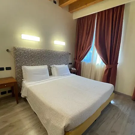 Park Hotel