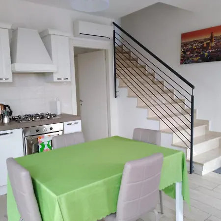Apt.5 - Delle Rose Peschiera del Garda