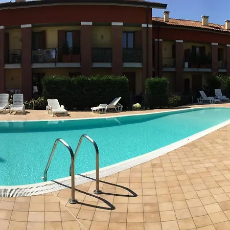 Apt.5 - Delle Rose Appartamento Peschiera del Garda