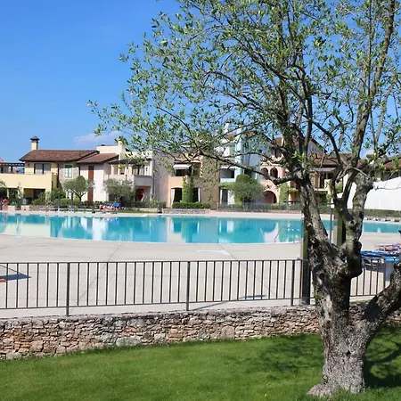 Lugana & Sporting Club - Sermana Village *