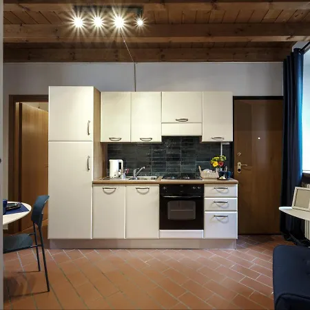Xenia19 In Pieno Centro Storico Apartment *