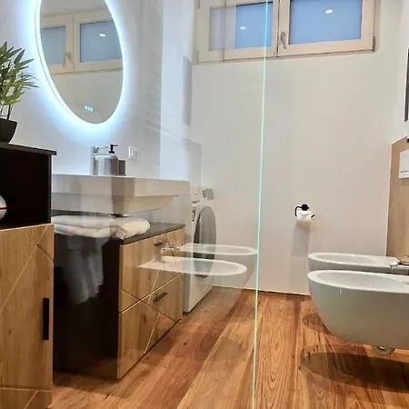 Apartment Poolvision *
