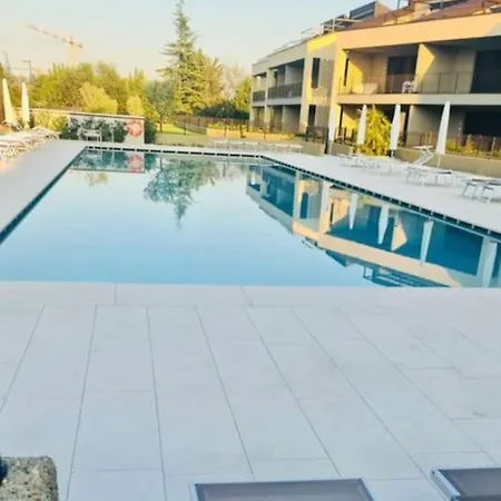 Apartment Poolvision