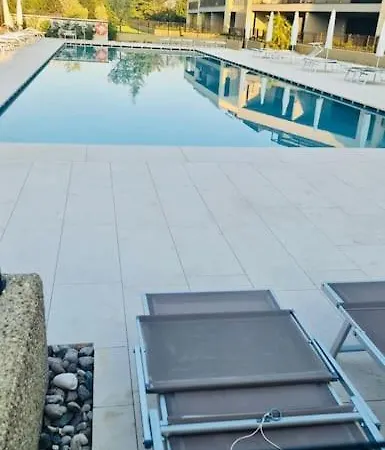 Apartment Poolvision *