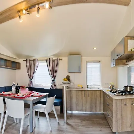 Village de vacances Del Garda 4*
