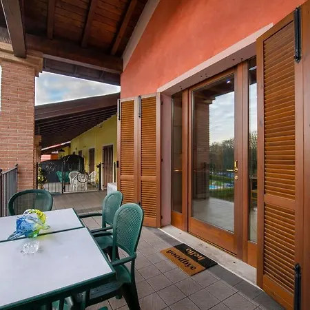 5 Min From Gardaland, With Free Pool