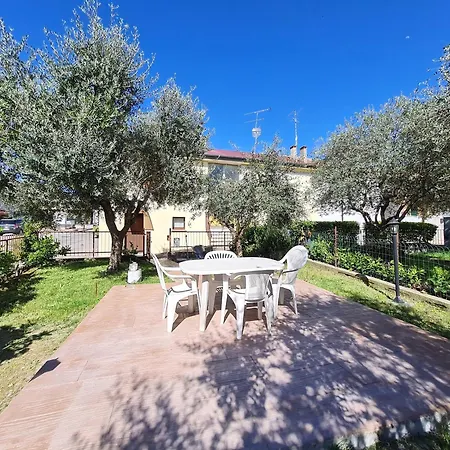 Pederzoli Apartment