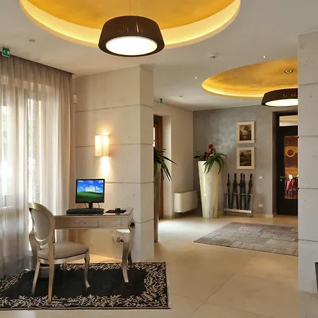 Hotel Garden 3*