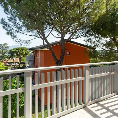 Prestige Garda - Ai Cappuccini Appartamento *