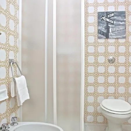 Massimiliano Apartment *