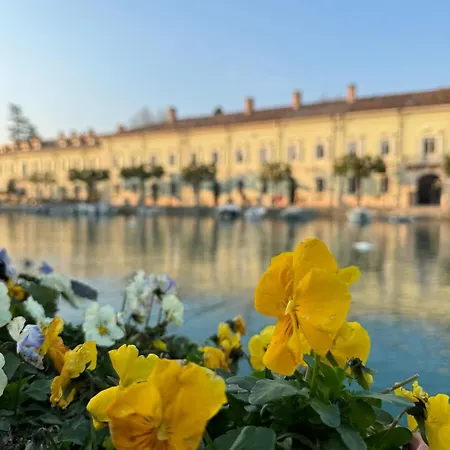 Apartment Residenza Giovanni Fronte Lago - Garda Lago Peschiera del Garda
