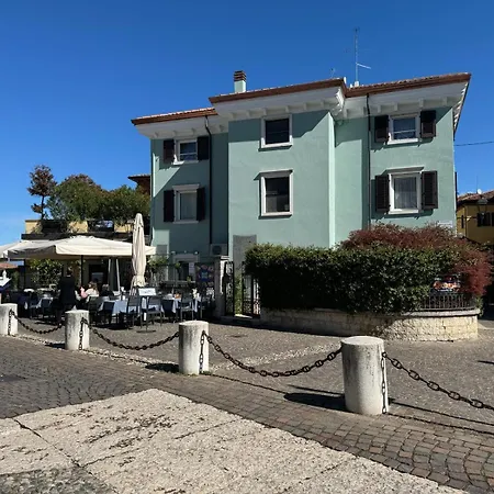 Apartment Residenza Giovanni Fronte Lago - Garda Lago