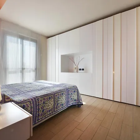 Da Riki 3 Apartment Peschiera del Garda