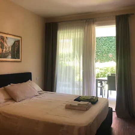 Appartamento Con Piscina A 5 Minuti Dal Centro Peschiera del Garda