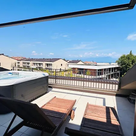 Holiday home Prestige Garda - Borgo Secolo Peschiera del Garda