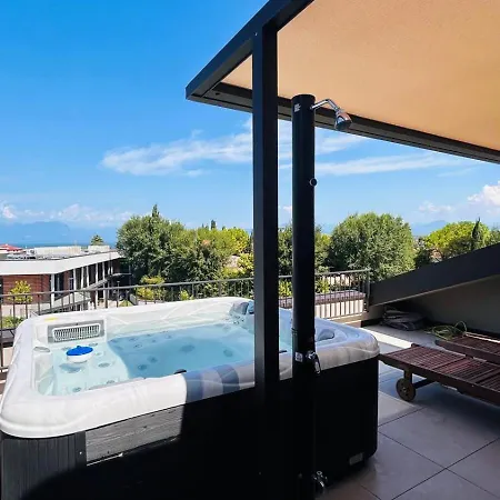 Prestige Garda - Borgo Secolo Holiday home Peschiera del Garda