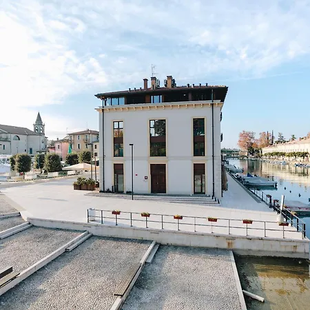 Ponte Dei Voltoni Apartment *