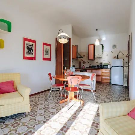 Sg Family - Casa Di Tulu' Apartment