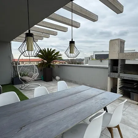 Ferienhaus The Jazz Terrace - Relaxing Place With Pool *