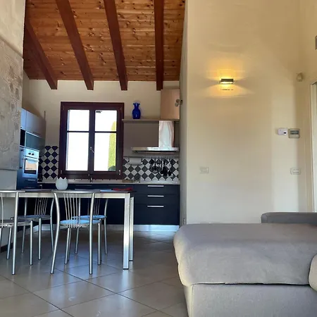 Garda Village 9 Apartment