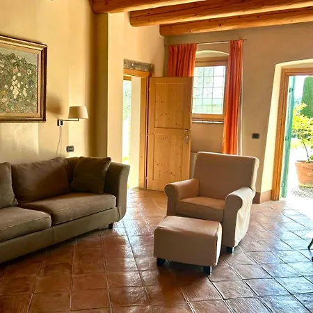 Country house Cascina Girolda Peschiera del Garda