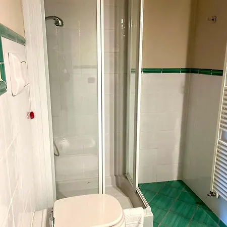 Cascina Girolda Country house