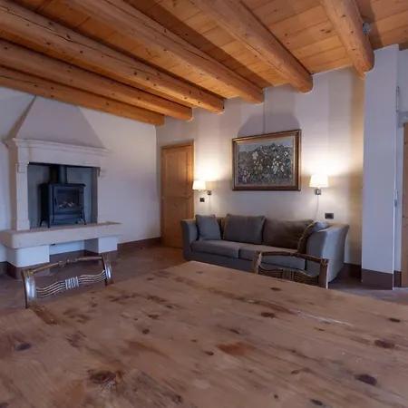 Cascina Girolda Country house *