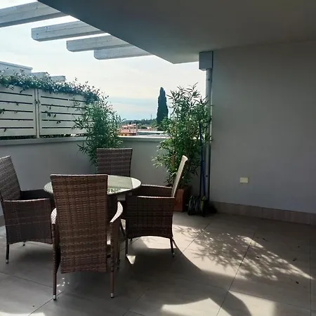 Appartamento The Terrace On The - With Pool Peschiera del Garda