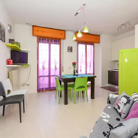 Appartamento Casa Alessia-300mt To & Center Peschiera *