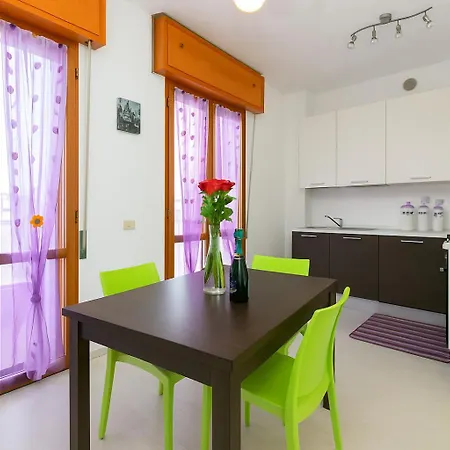 Appartamento Casa Alessia-300mt To & Center Peschiera *