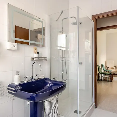 Magnolia Apartments, Di Garda Peschiera del Garda
