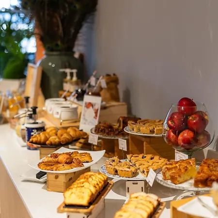 Al Fiore Hotel
