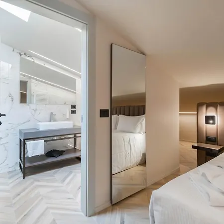 Aurora Aparthotel